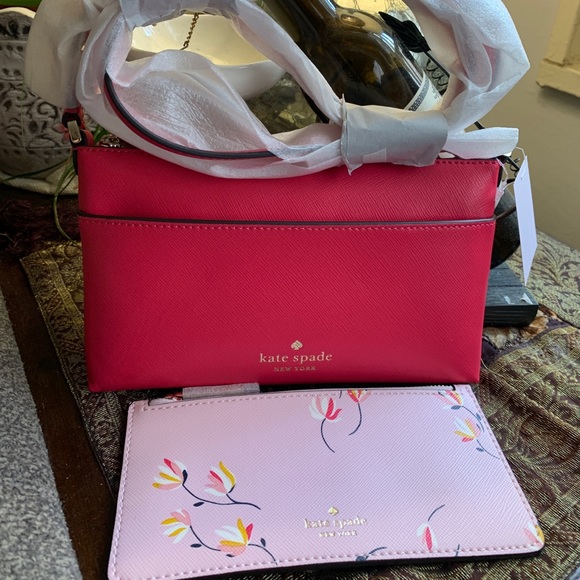 Authentic Kate Spade Saffiano leather top zip Crosby w large card holder - Picture 3 of 16